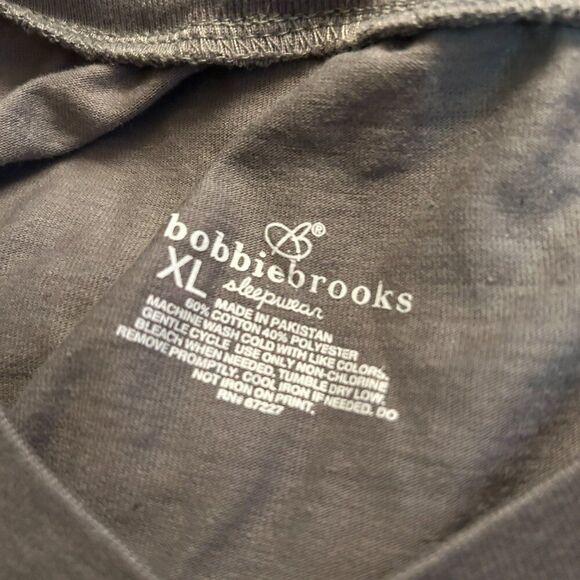 Bobbie Brooks Sleepwear Set - XL - Gray & Pink - "LOVE" - Picture 7 of 13
